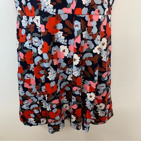 Boden Floral Colorful Dress 12 Pleats Pockets Knee Length Sleeveless Travel Work - Picture 12 of 16